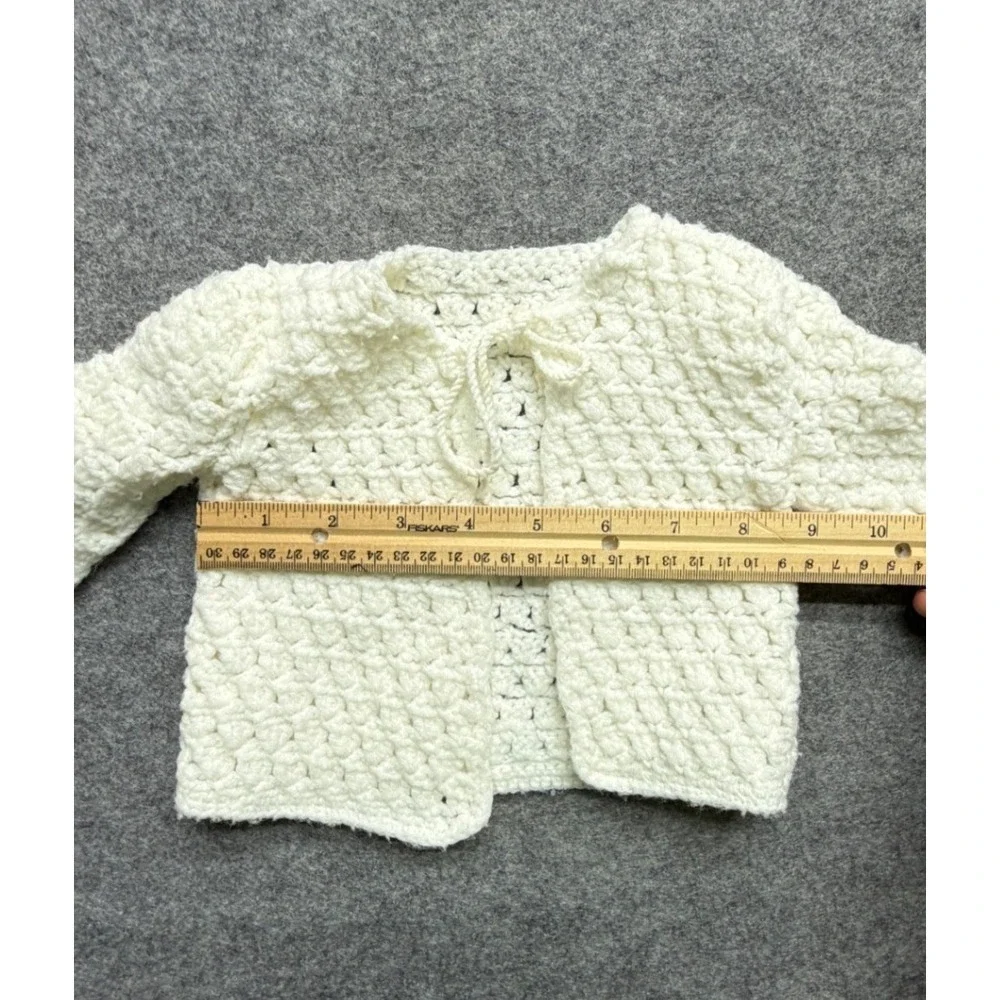 Vintage Handmade Crochet Baby Layette Set White Cardigan Bonnet Booties 0-6M
